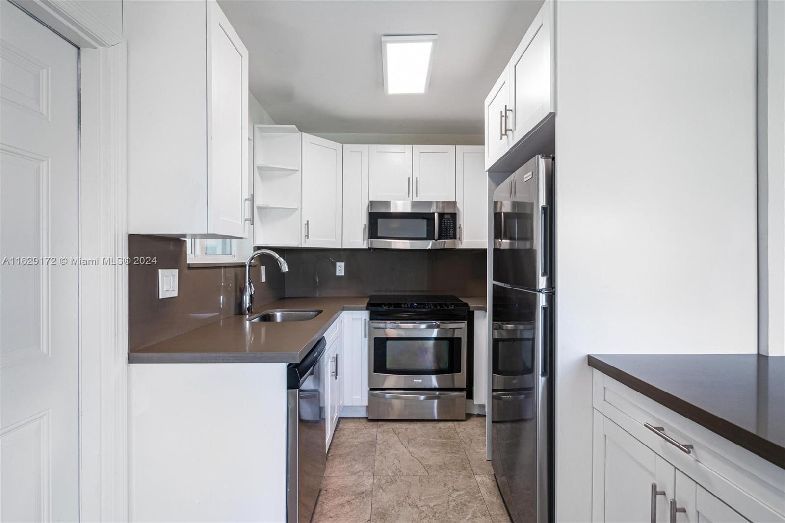 118 SW 24th Ave