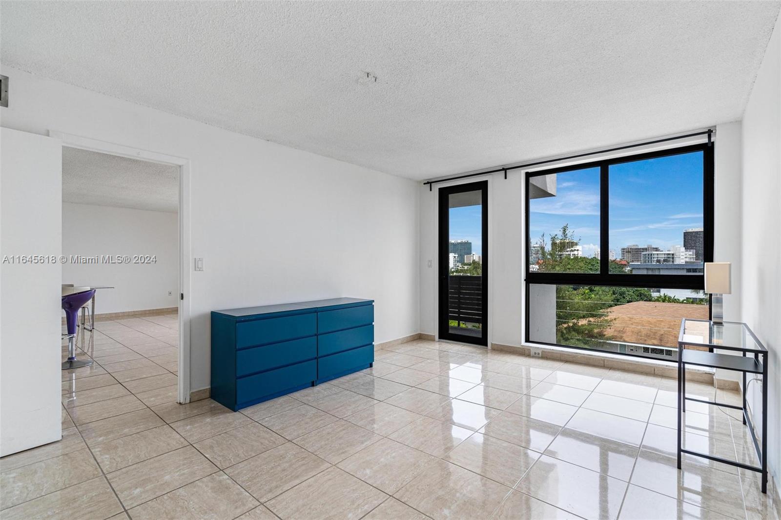 9800 W Bay Harbor Dr # 605
