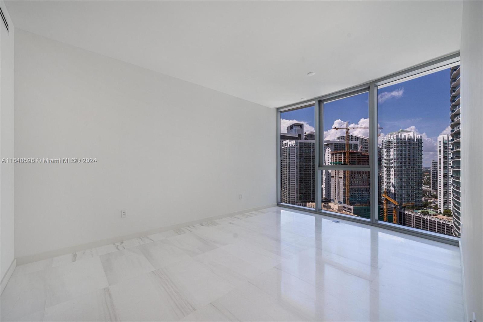 300 biscayne blvd way # 2807