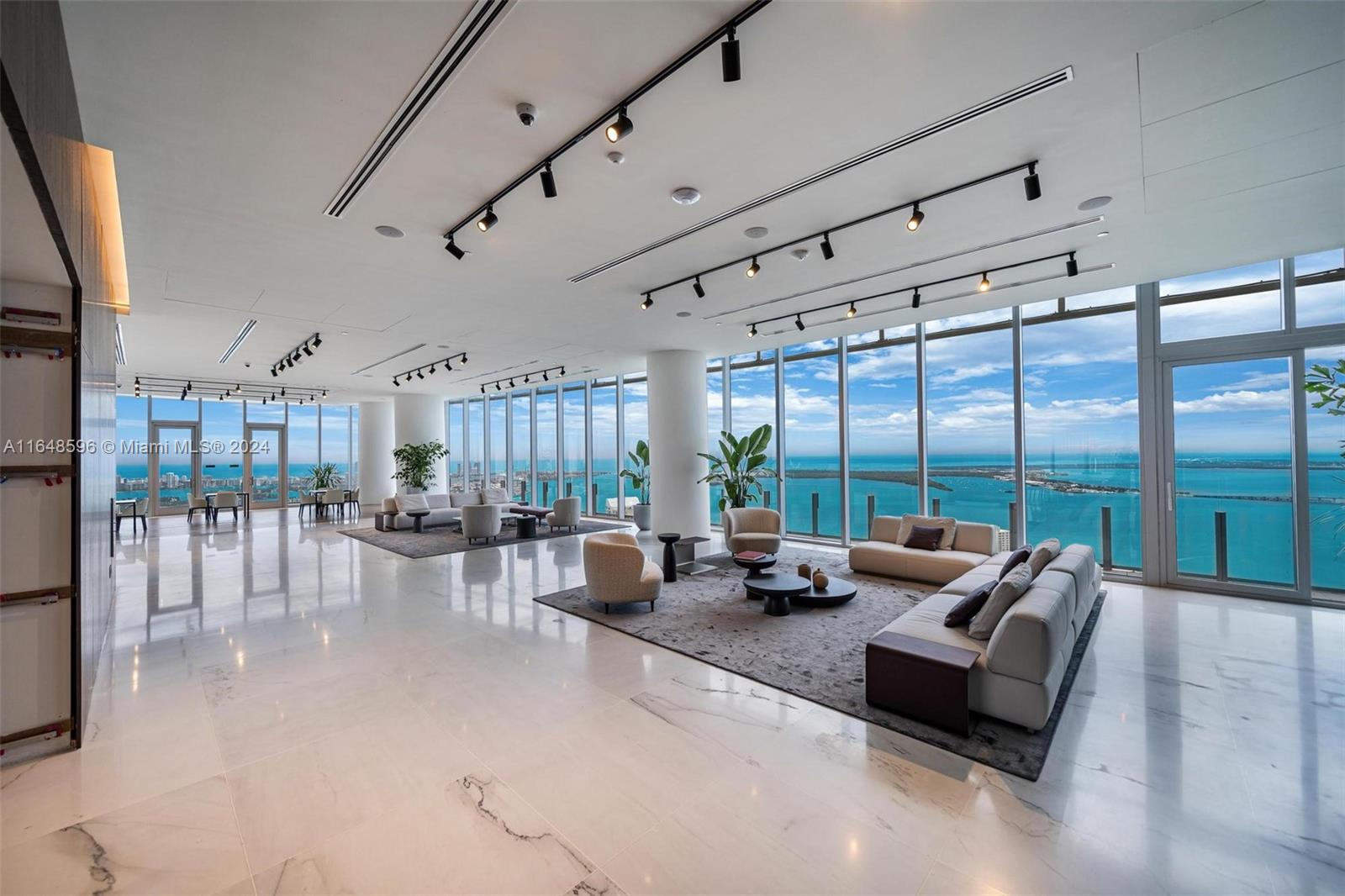 300 biscayne blvd way # 2807