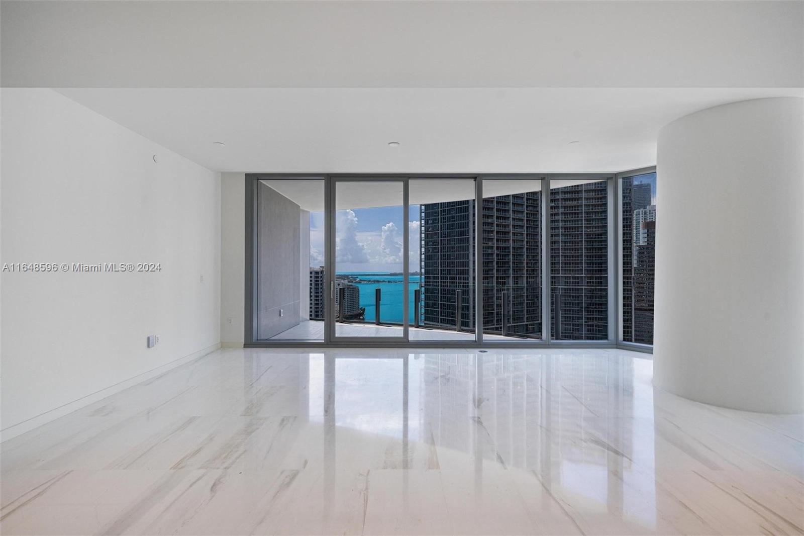 300 biscayne blvd way # 2807