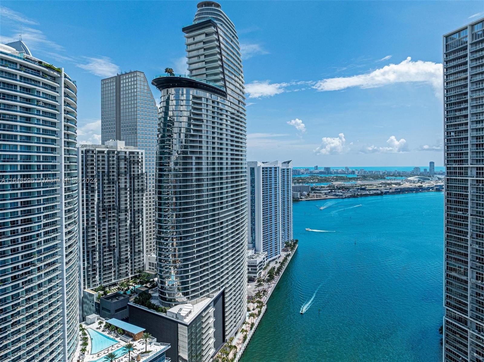 300 biscayne blvd way # 2807