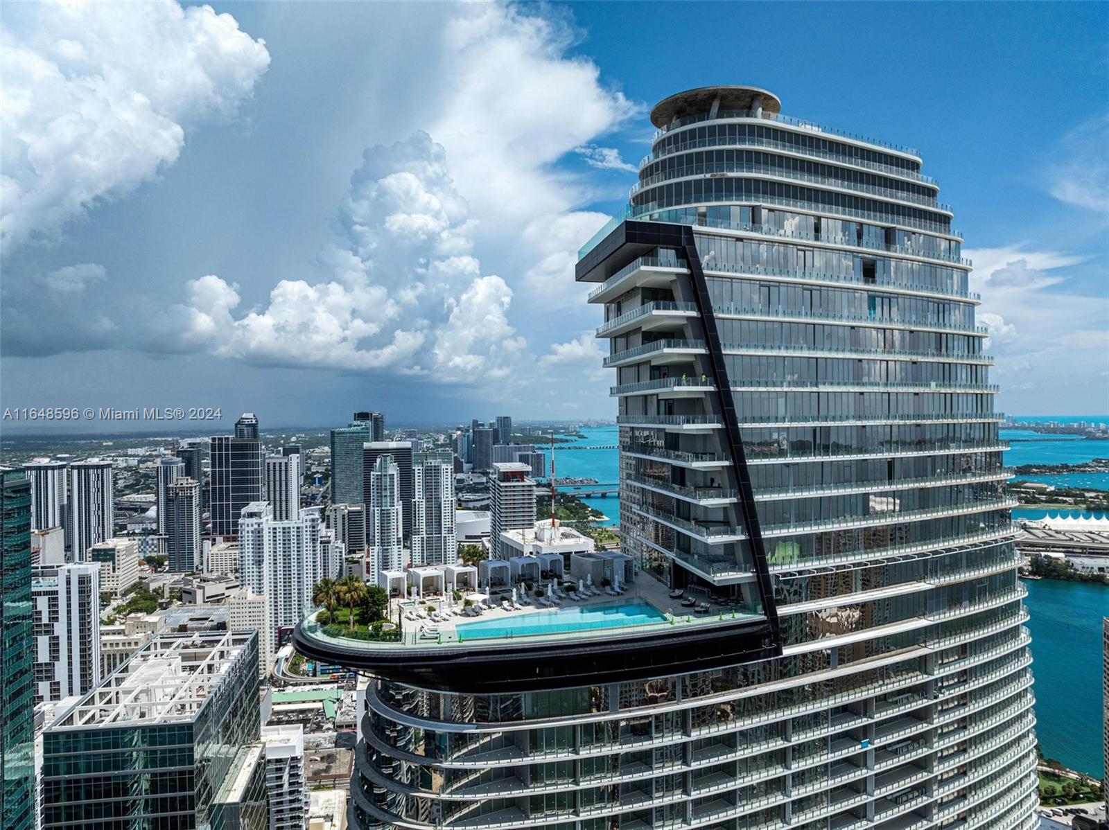 300 biscayne blvd way # 2807