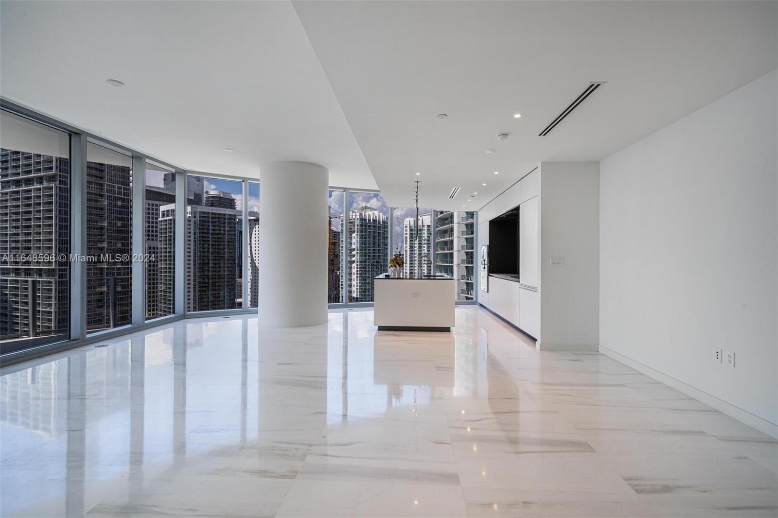 300 biscayne blvd way # 2807