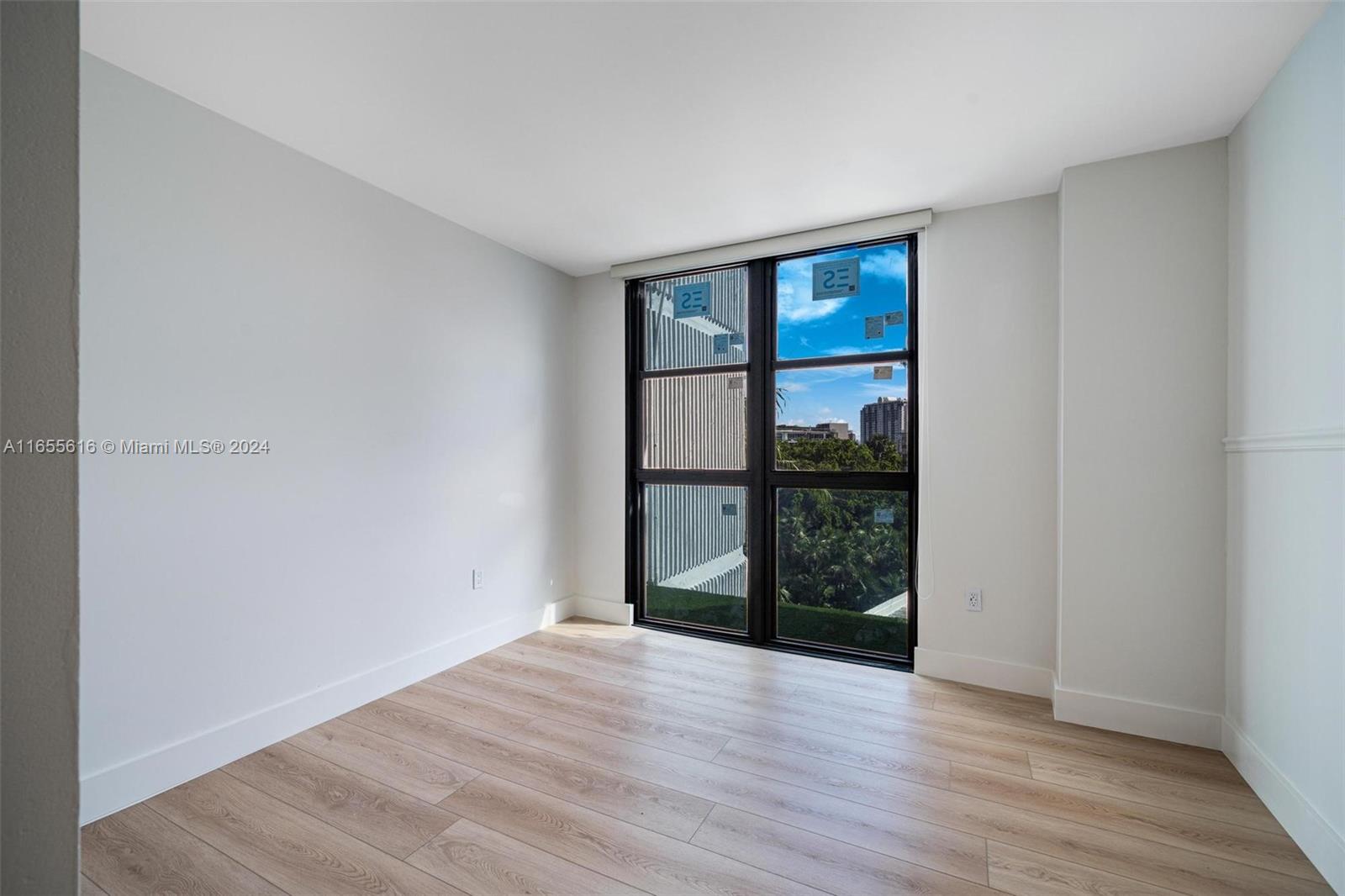 9 Island Ave # 414