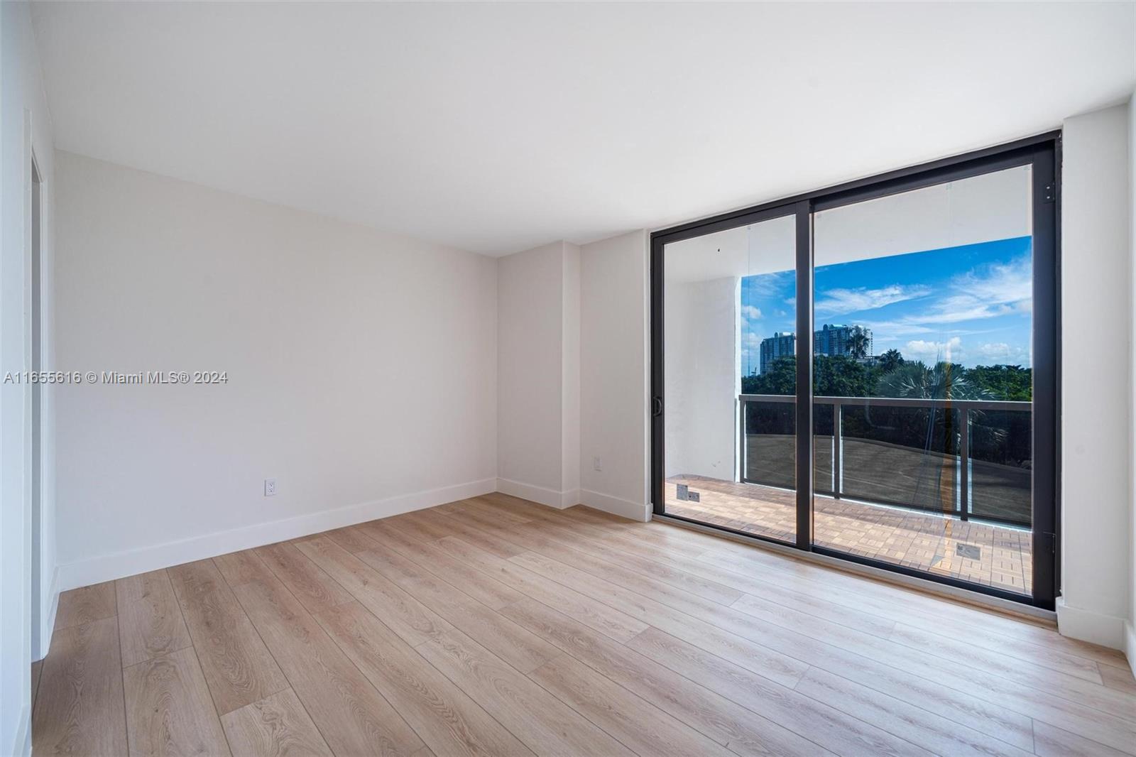 9 Island Ave # 414