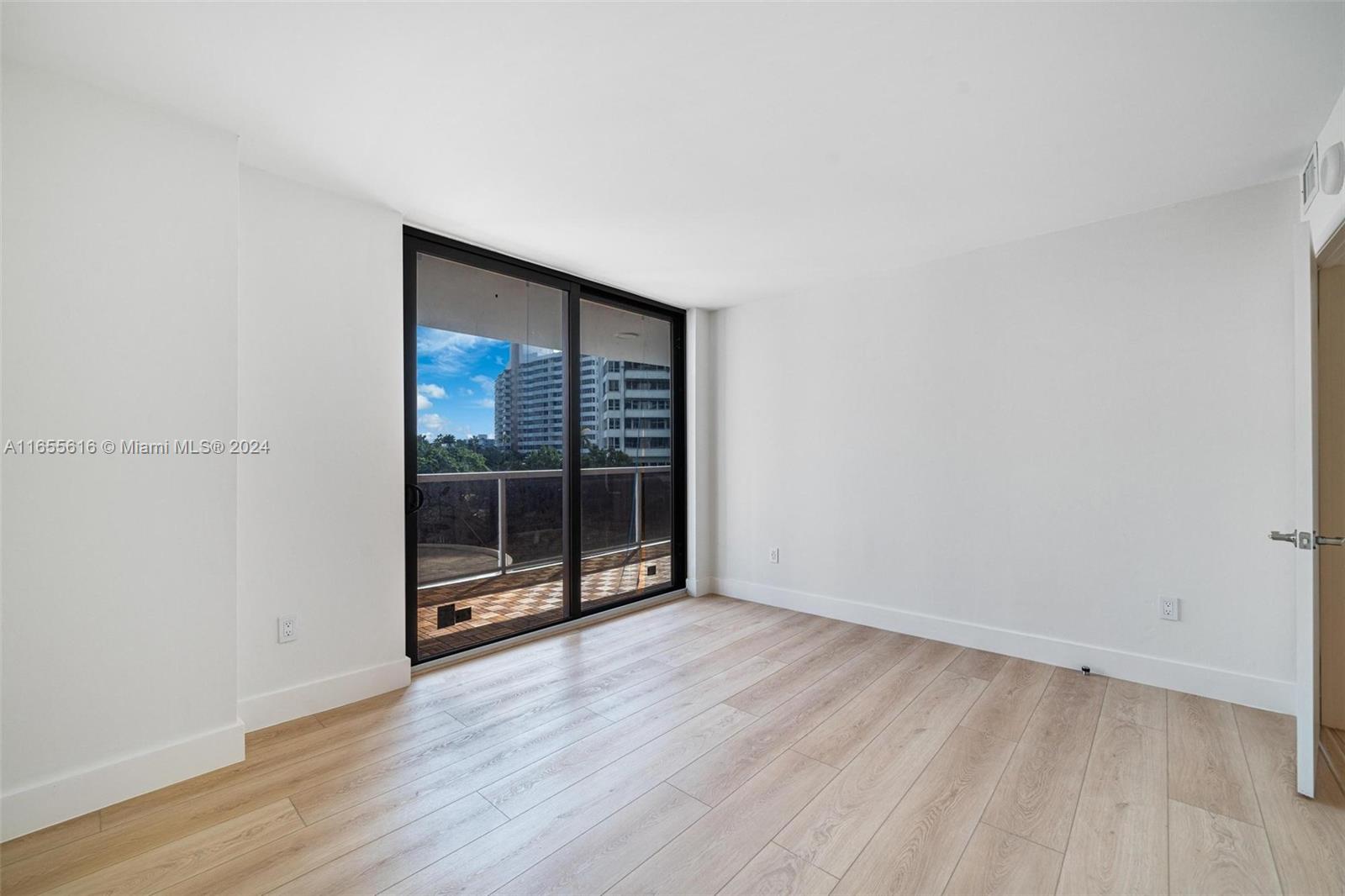 9 Island Ave # 414