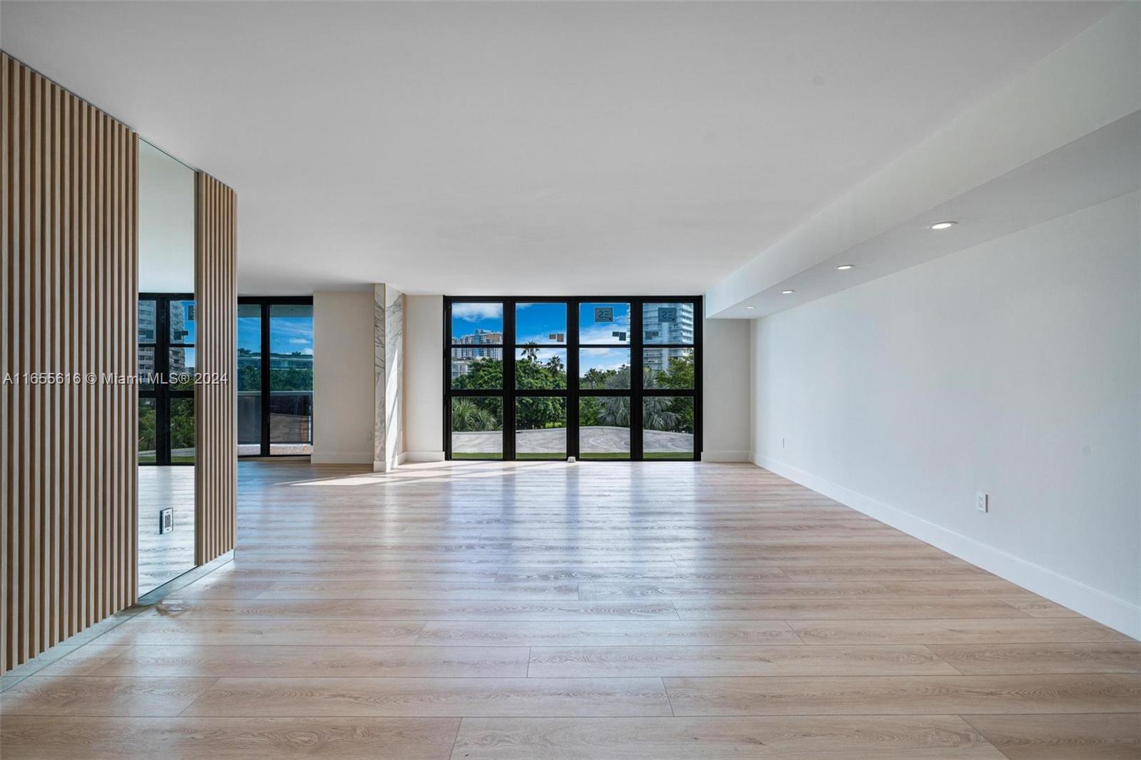 9 Island Ave # 414