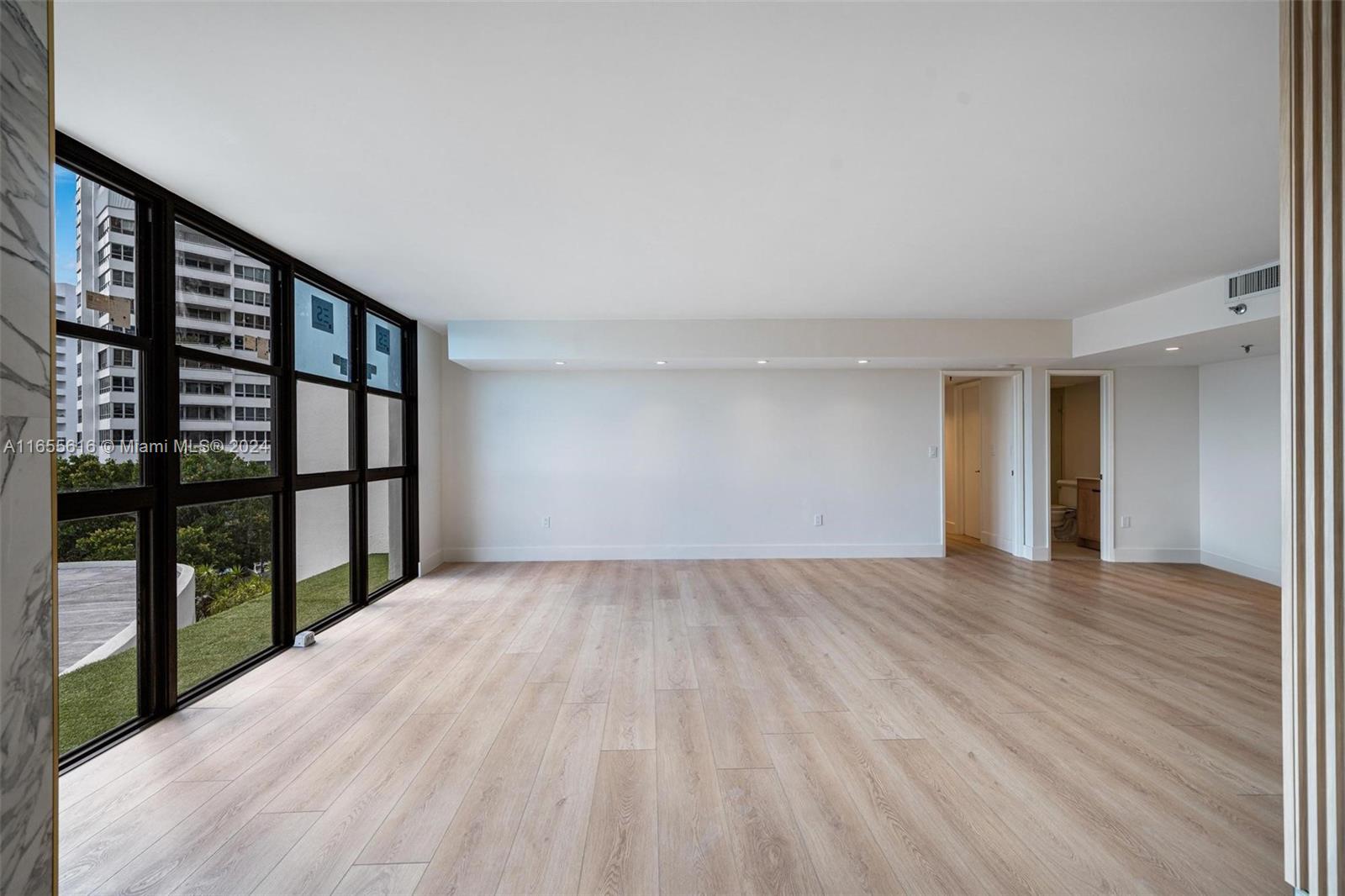 9 Island Ave # 414