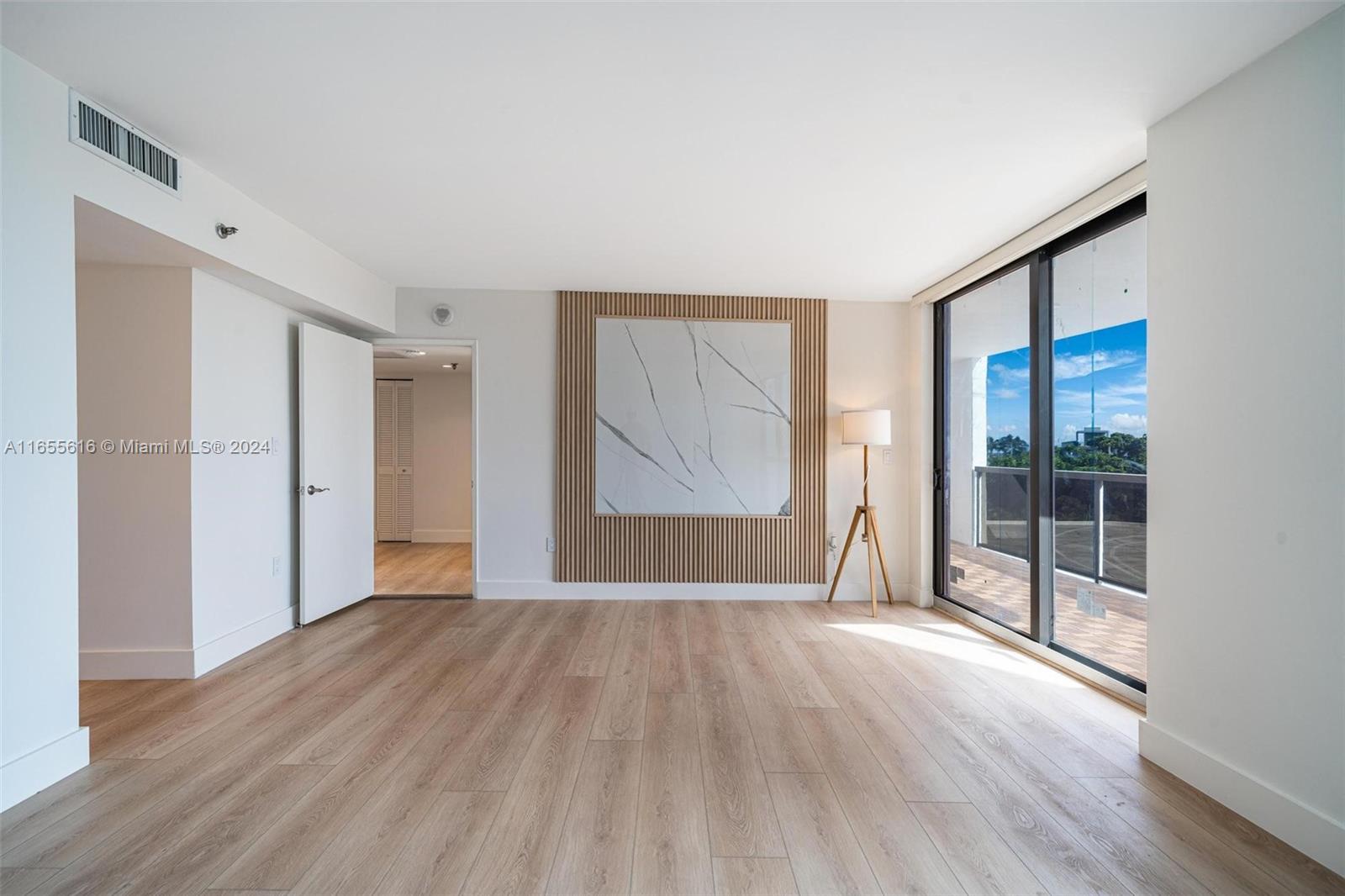 9 Island Ave # 414