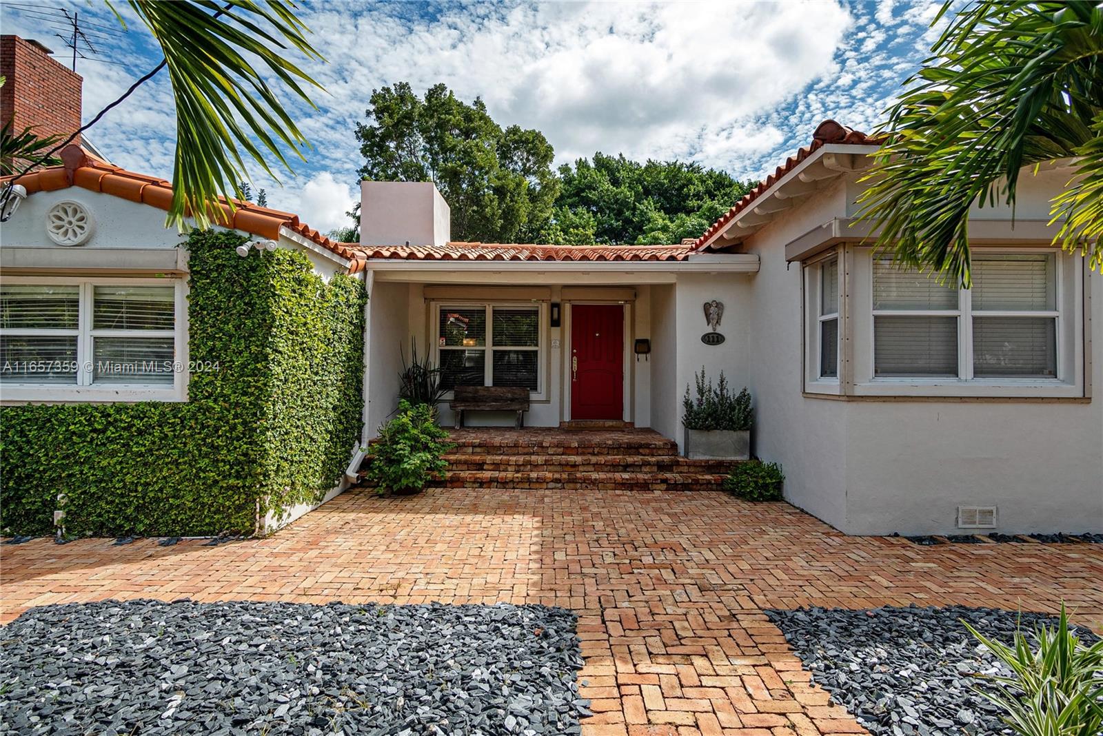 111 SW 30th Rd