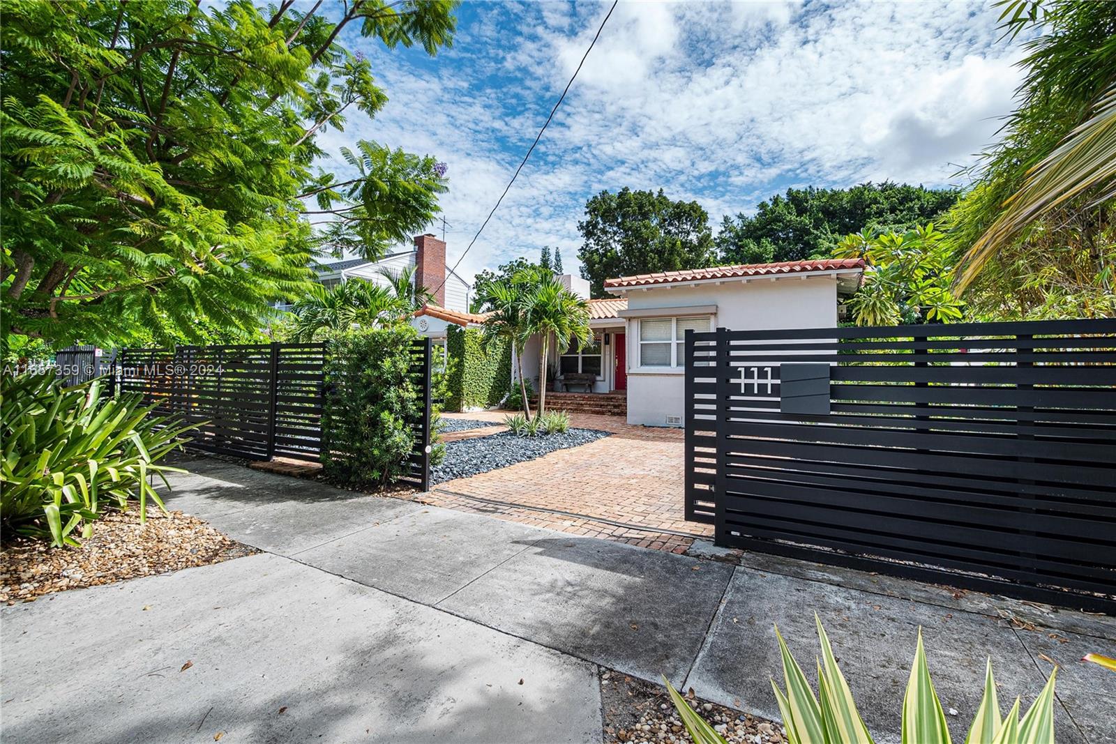 111 SW 30th Rd