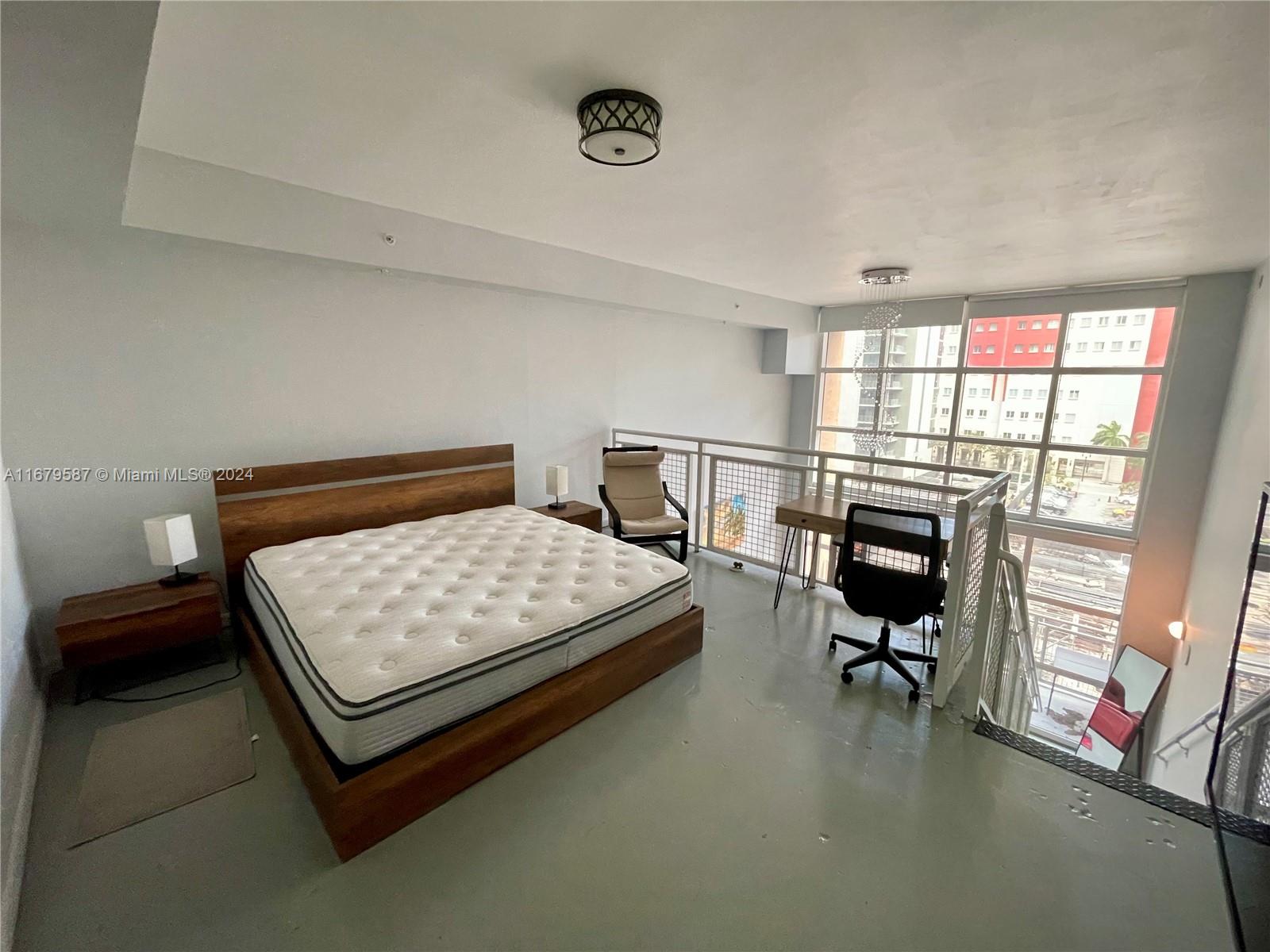 244 Biscayne Blvd # 445