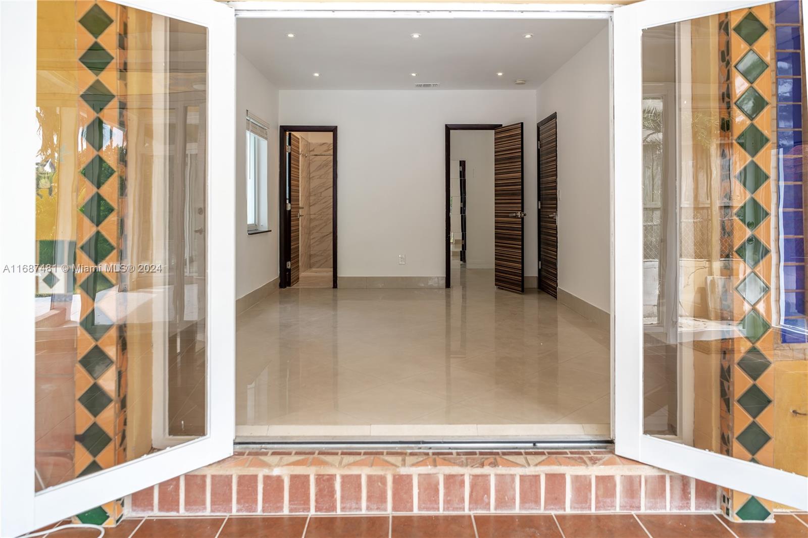 1510 Cleveland Rd Unit: -