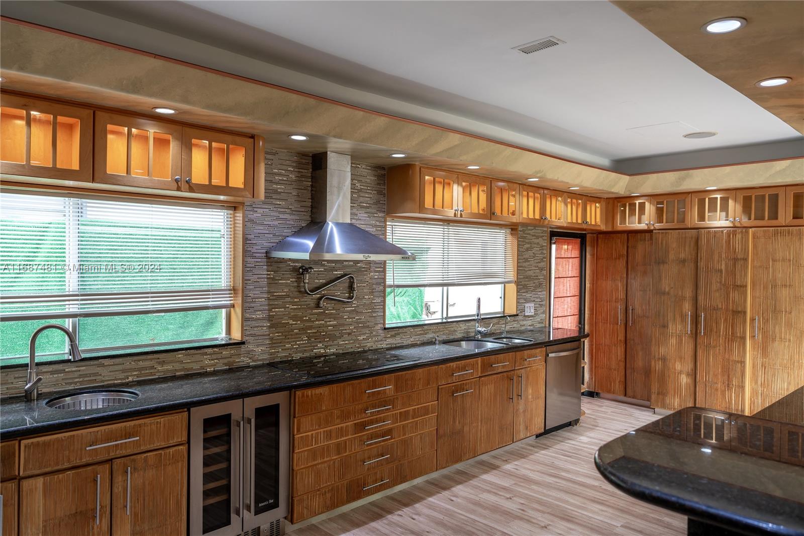 1510 Cleveland Rd Unit: -