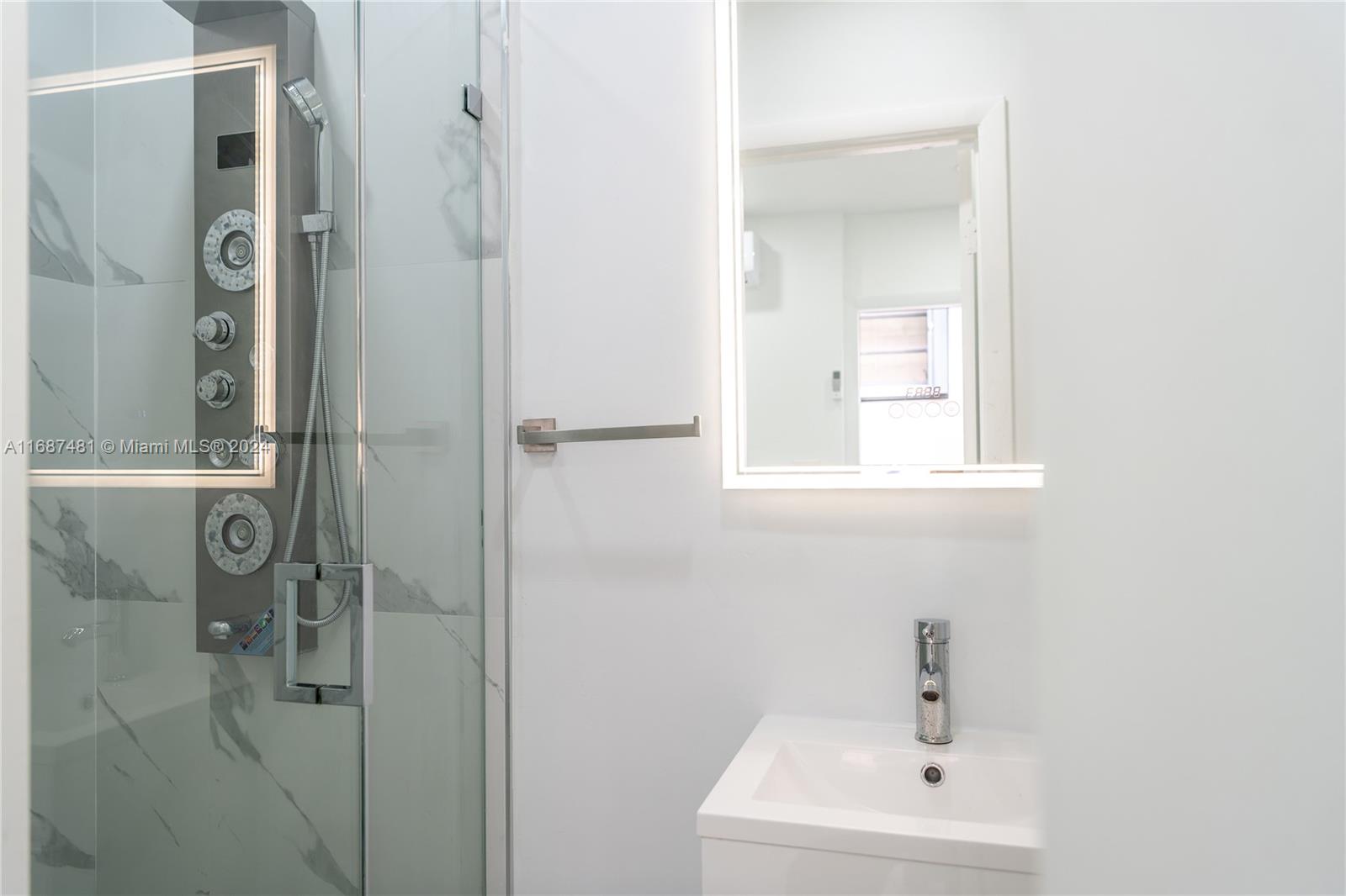 1510 Cleveland Rd Unit: -