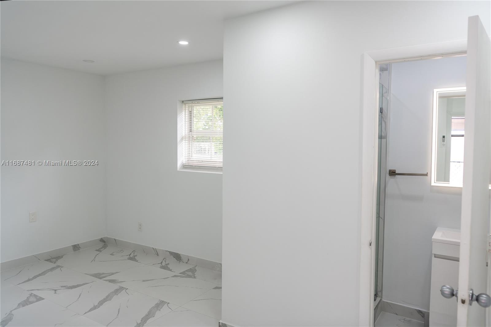 1510 Cleveland Rd Unit: -