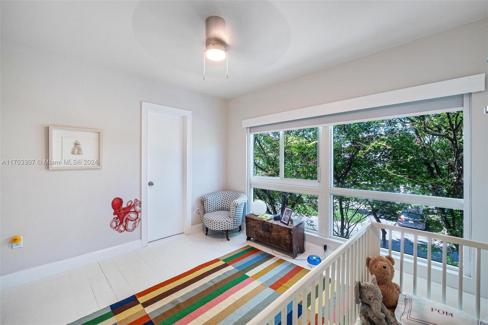 525 Ridgewood Rd