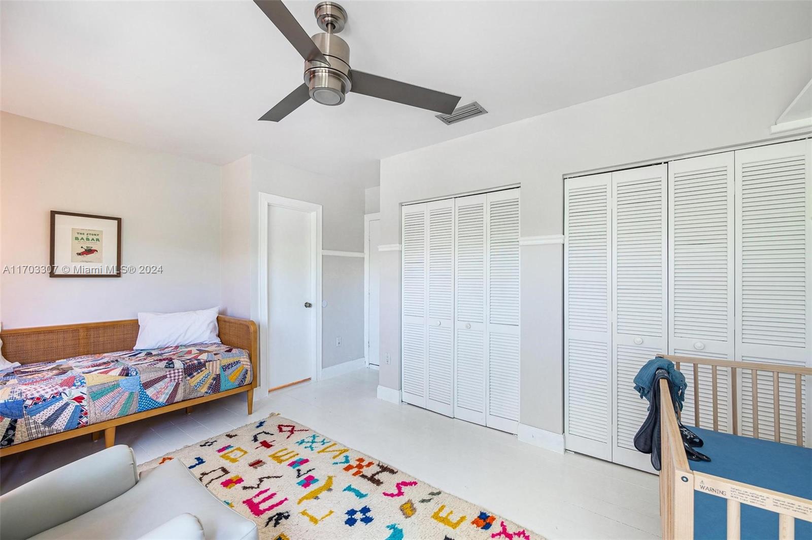 525 Ridgewood Rd