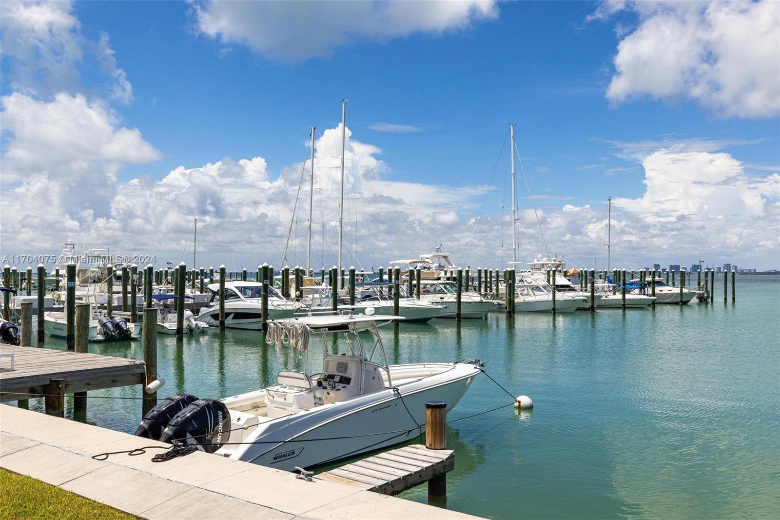166 Harbor Dr # 7C