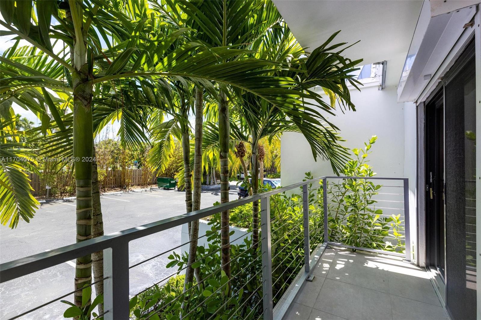 166 Harbor Dr # 7C