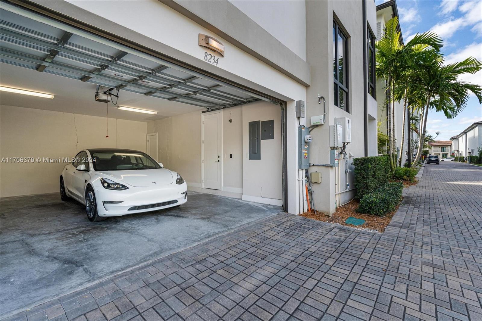 8234 NW 48th Ter # 8234