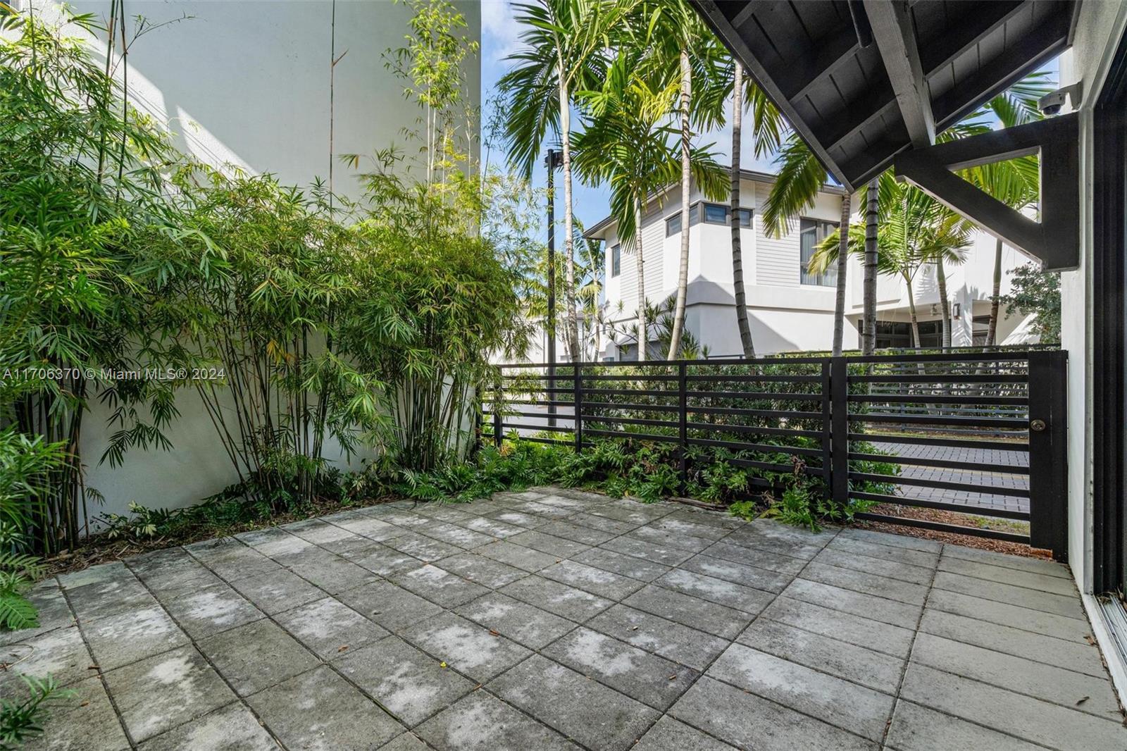 8234 NW 48th Ter # 8234