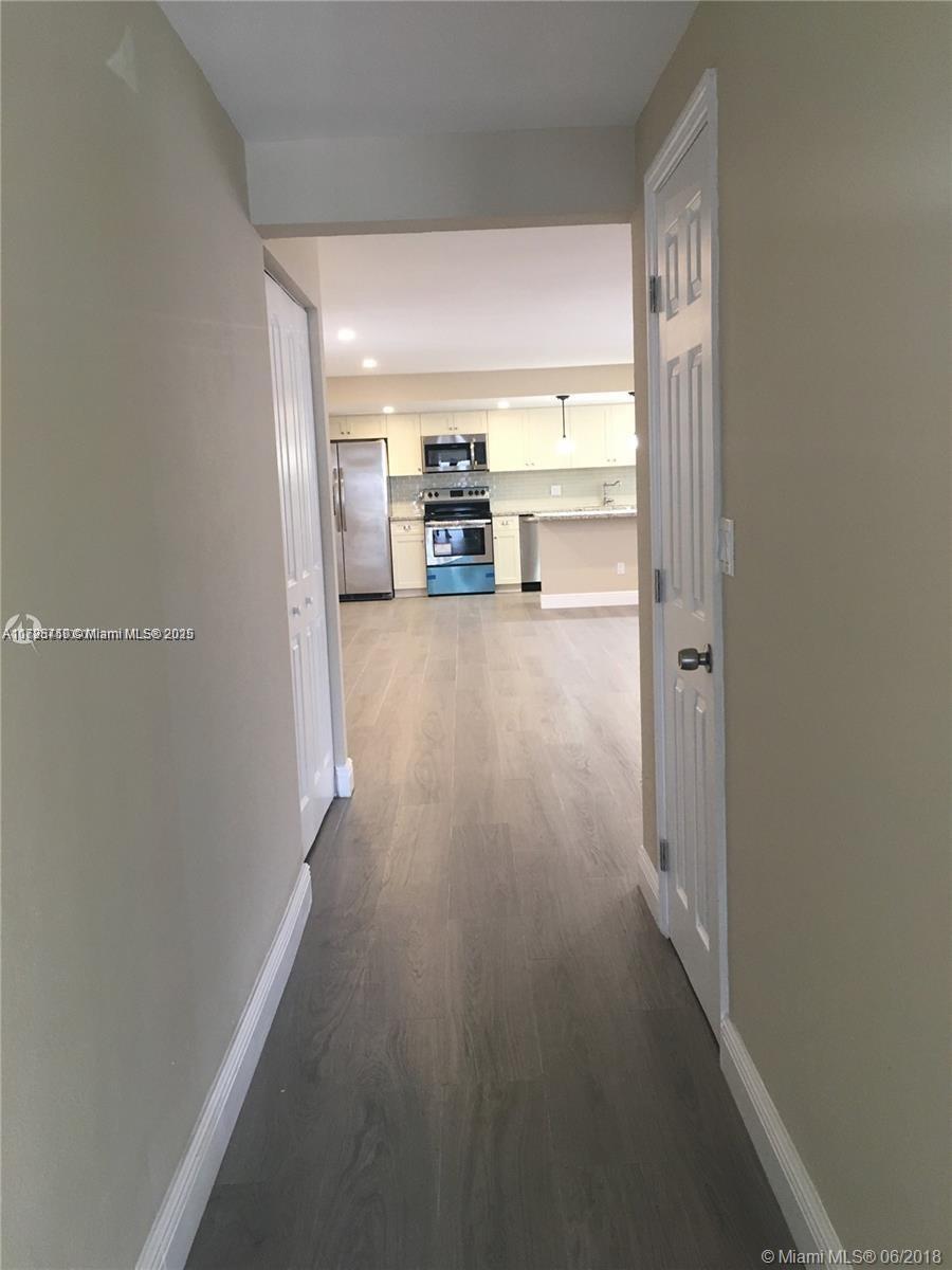1340 Lincoln Rd # 601