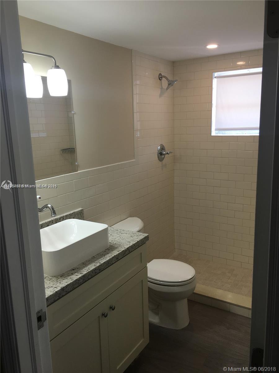 1340 Lincoln Rd # 601