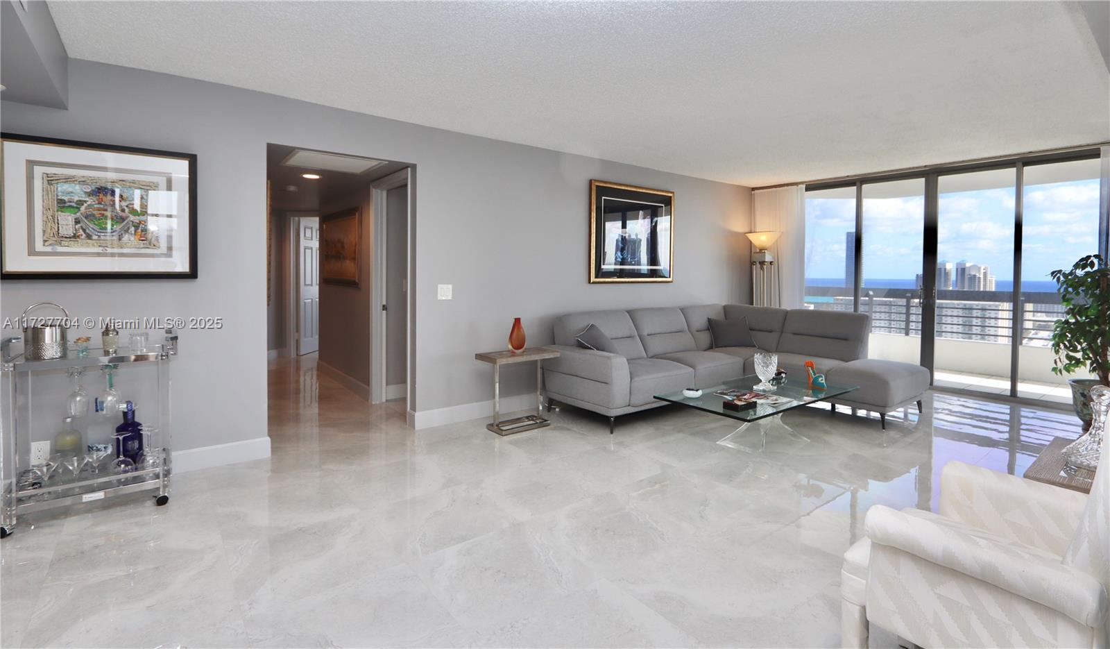 3500 Mystic Pointe Dr # 2708