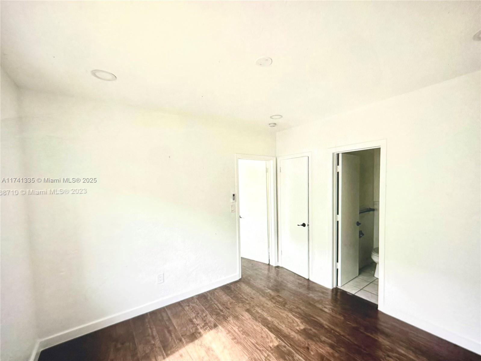 17175 NE 19th Ave # 7