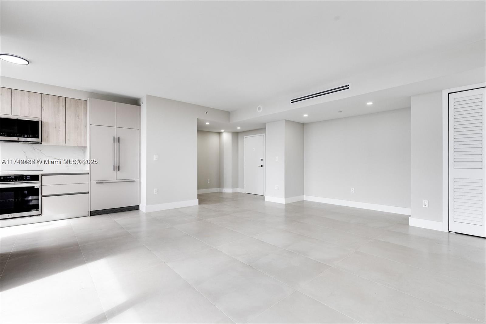 1330 West Ave # 3304
