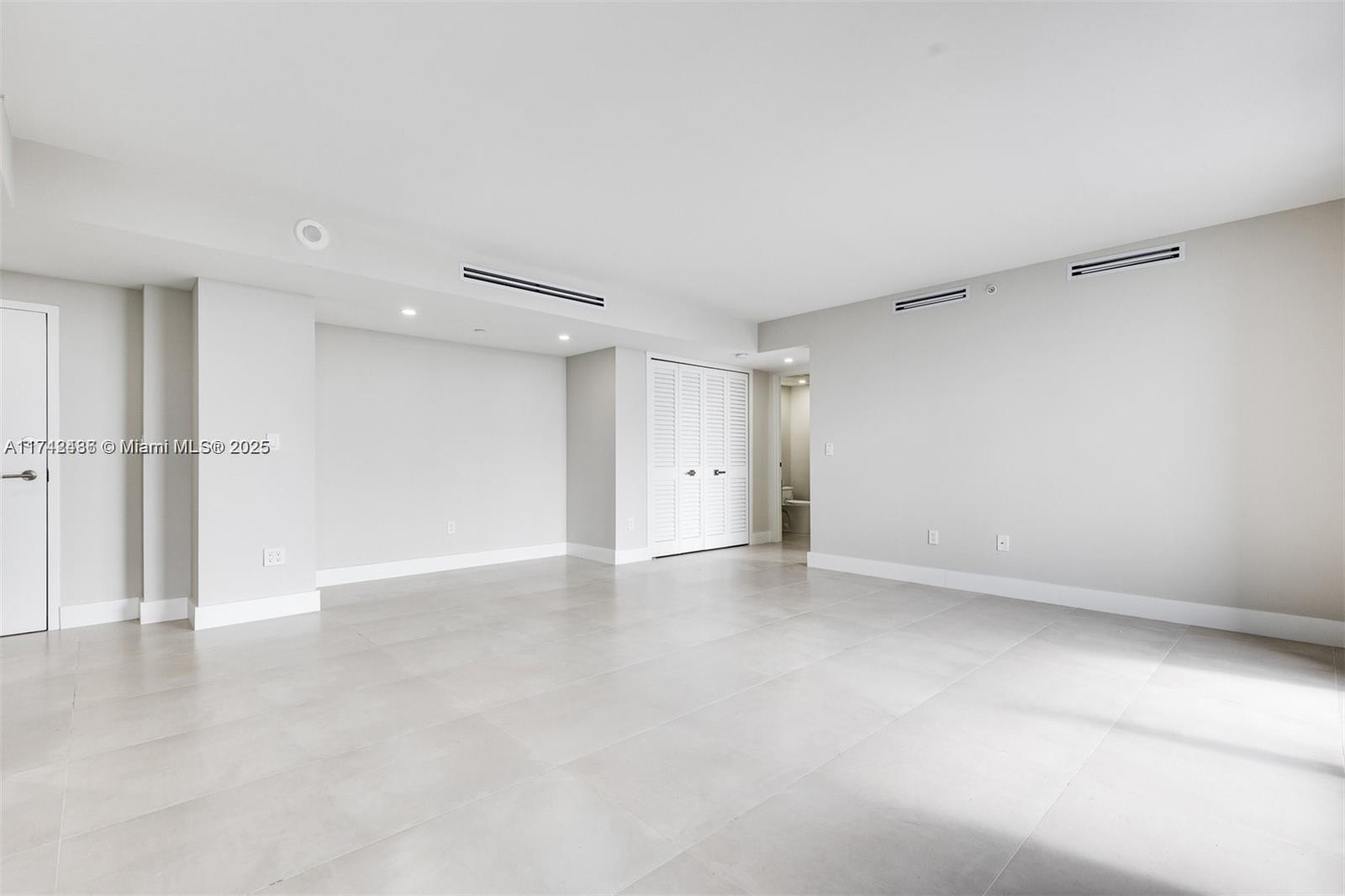 1330 West Ave # 3304