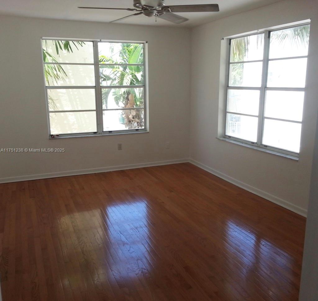 1337 Euclid Ave # 205