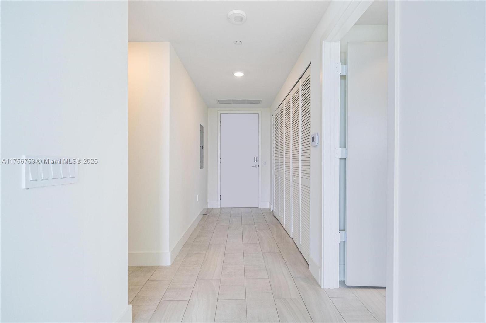 2000 Metropica Way # 1110