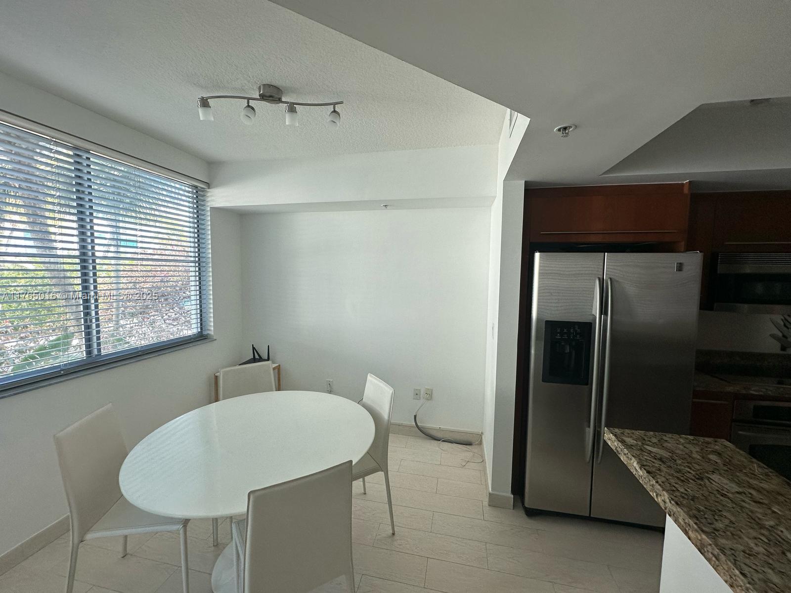 110 Washington Ave # 1423