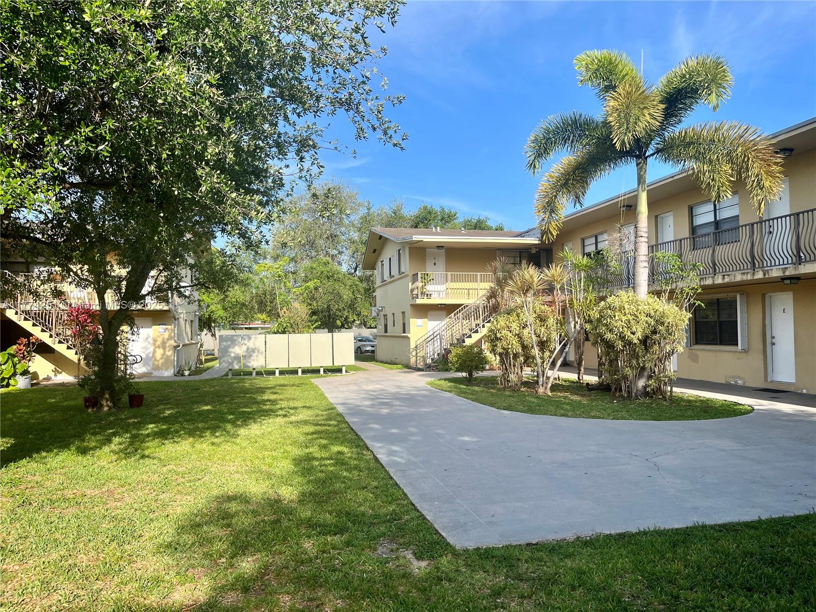 4450 SW 67th Ave # U