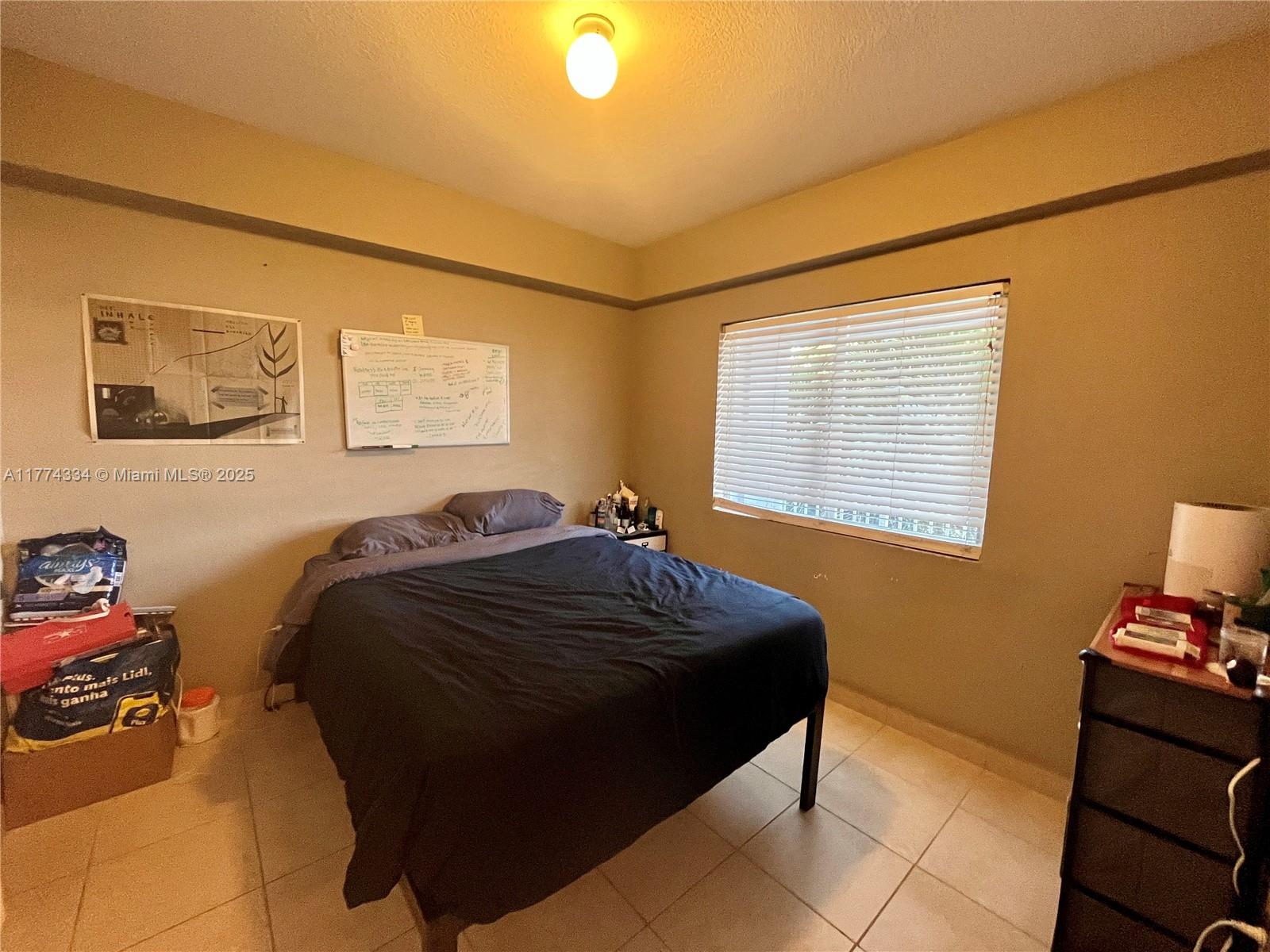 2536 NW 24th St # 3H