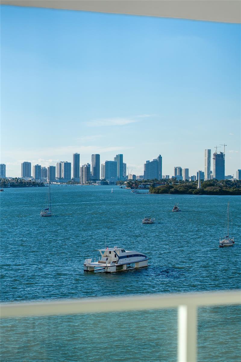 1000 West Ave # 516