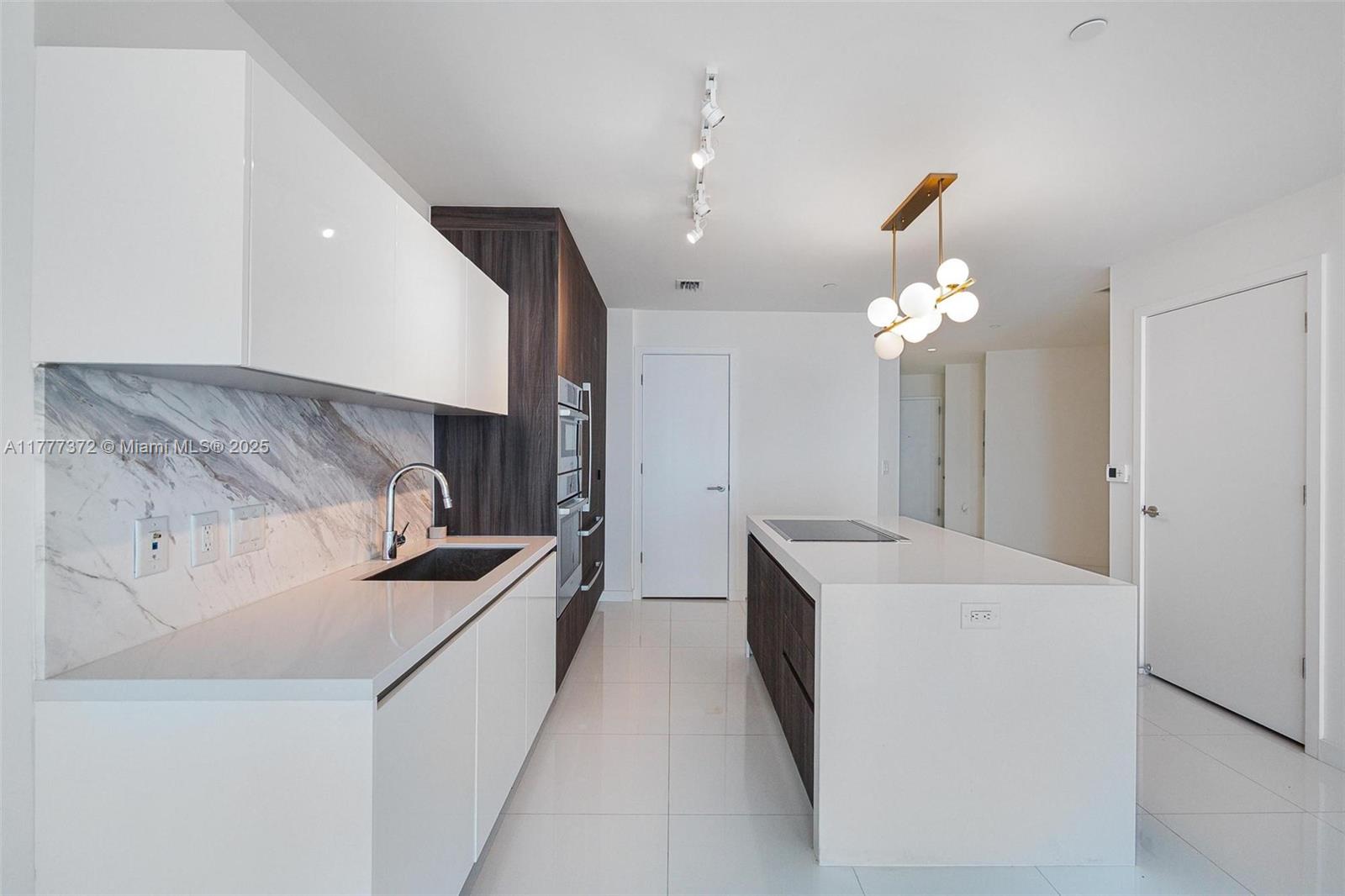 851 NE 1st Ave # 4100