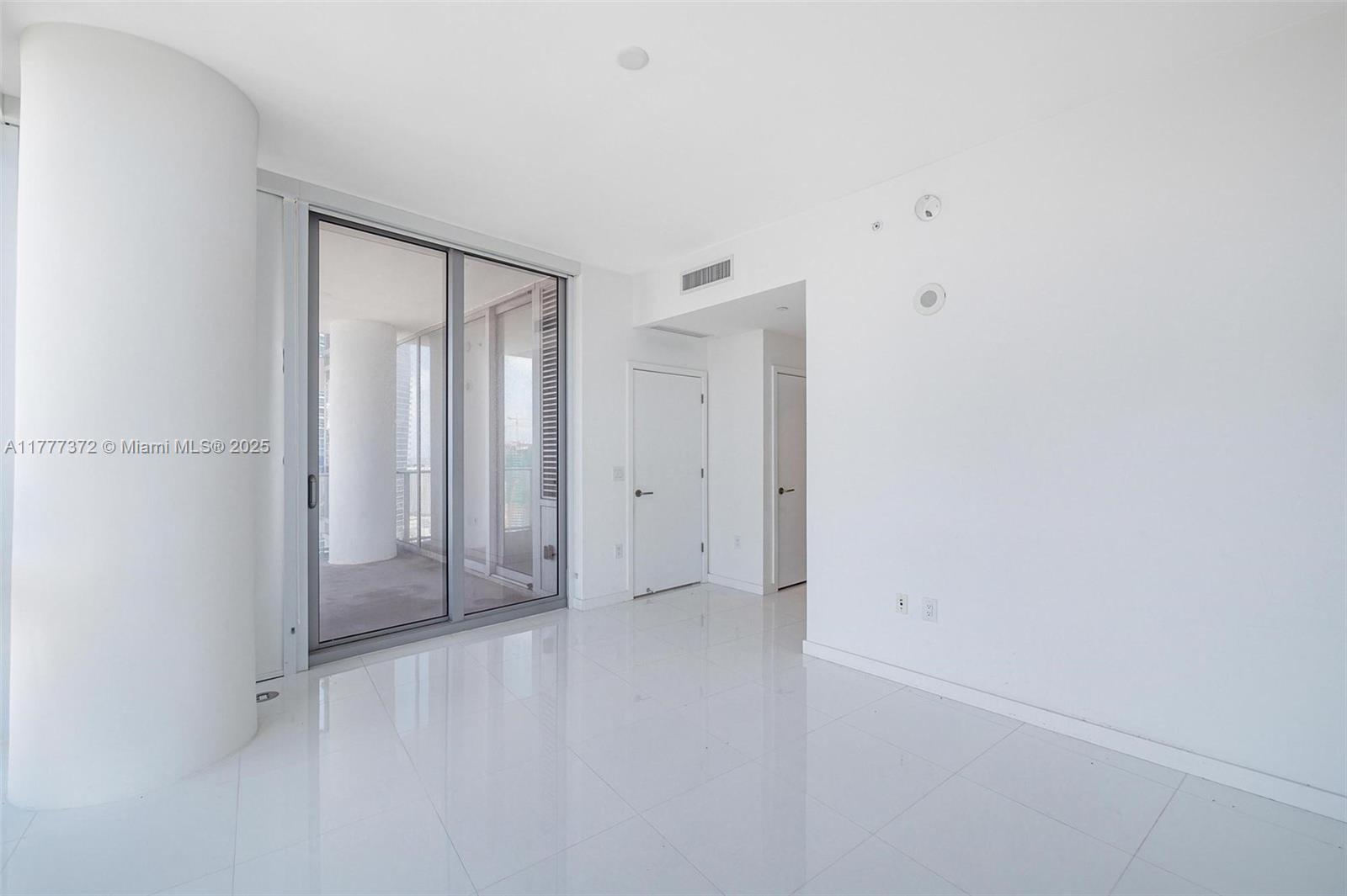 851 NE 1st Ave # 4100
