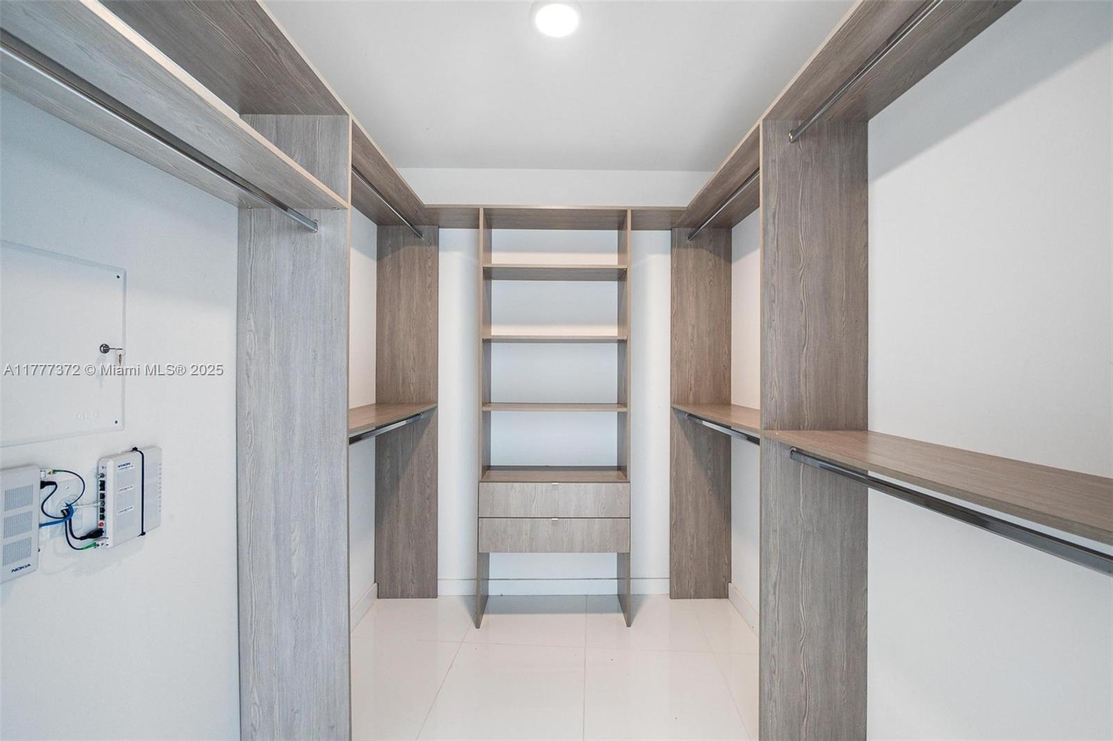 851 NE 1st Ave # 4100