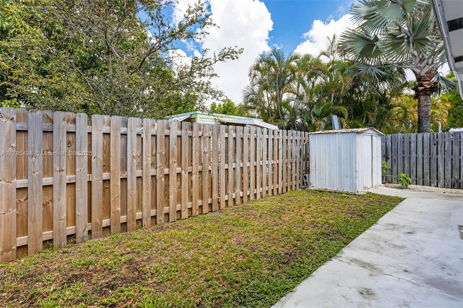 3241 NE 17th Ave Unit: S