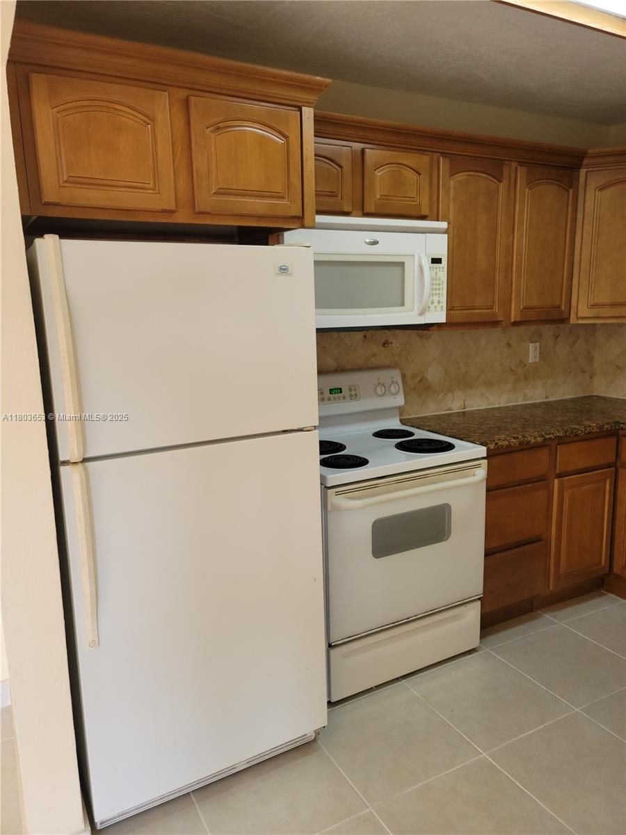 495 NW 72nd Ave # 407