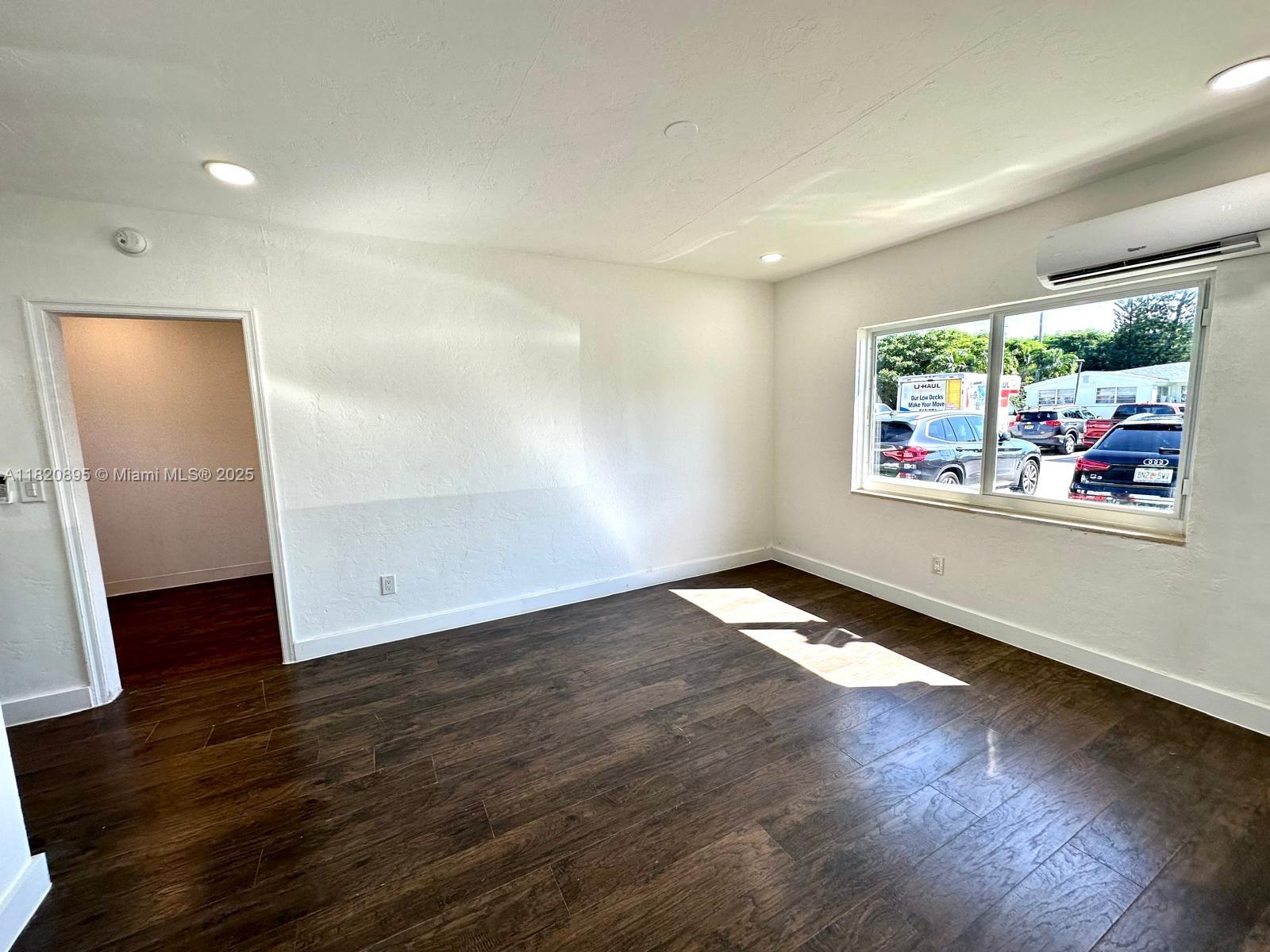 17175 NE 19th Ave # 5