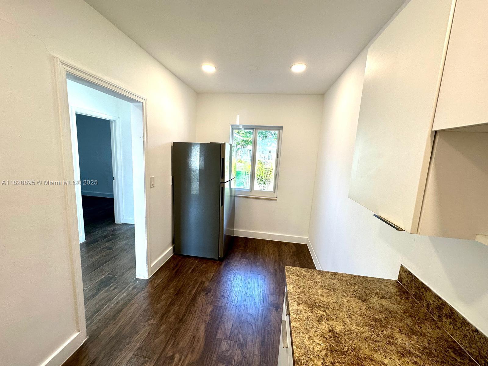 17175 NE 19th Ave # 5