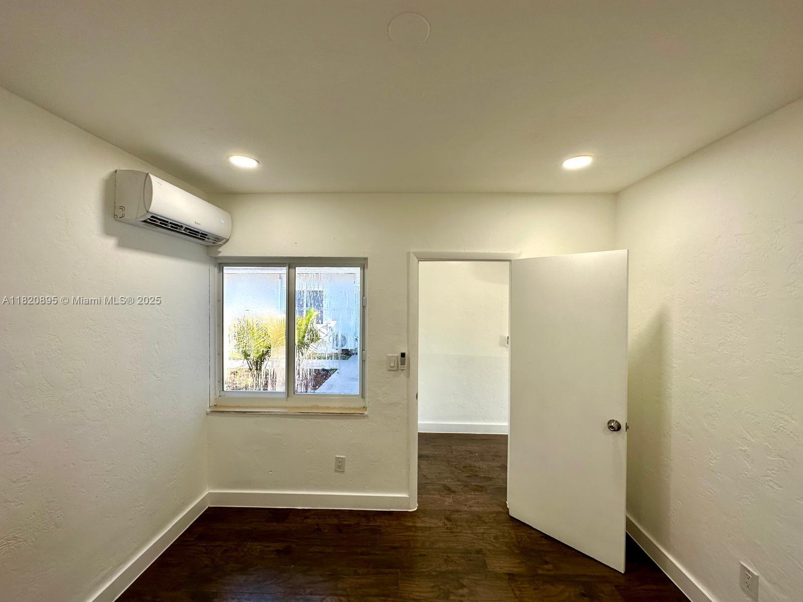 17175 NE 19th Ave # 5