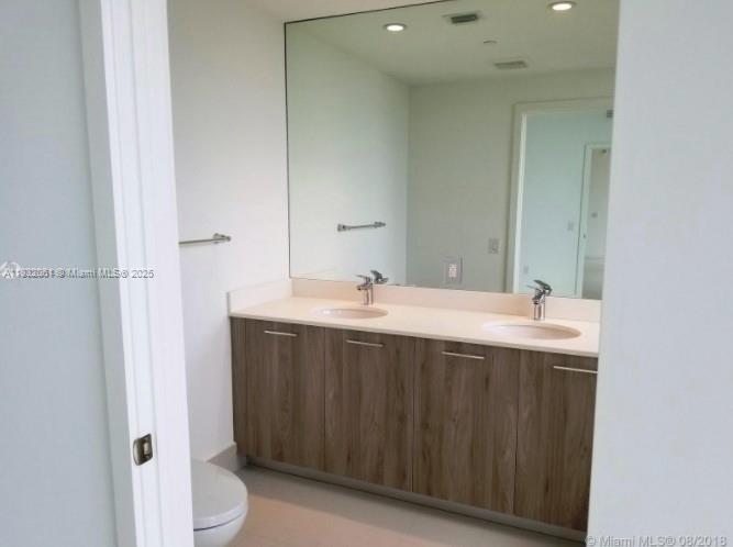 501 NE 31st St # 2809
