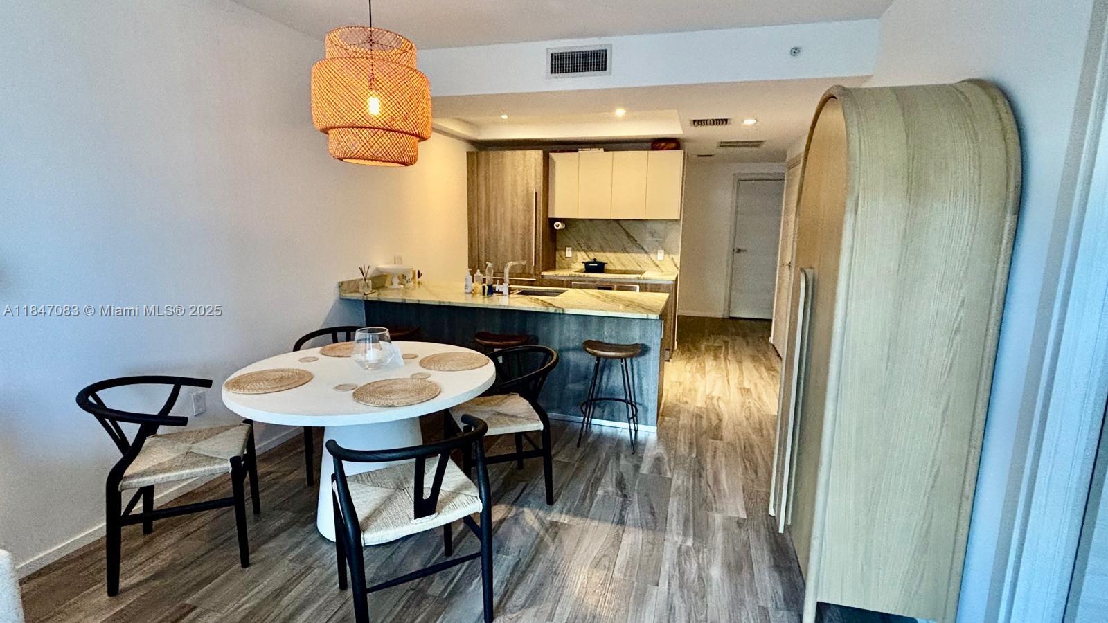 801 S Miami Ave Unit: 4706