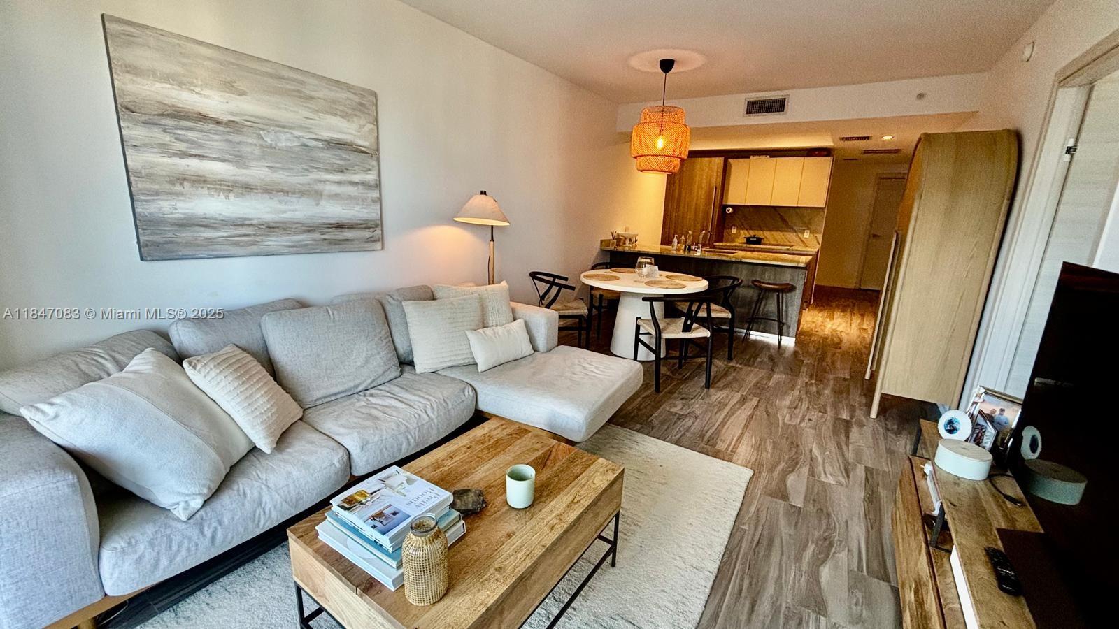 801 S Miami Ave Unit: 4706